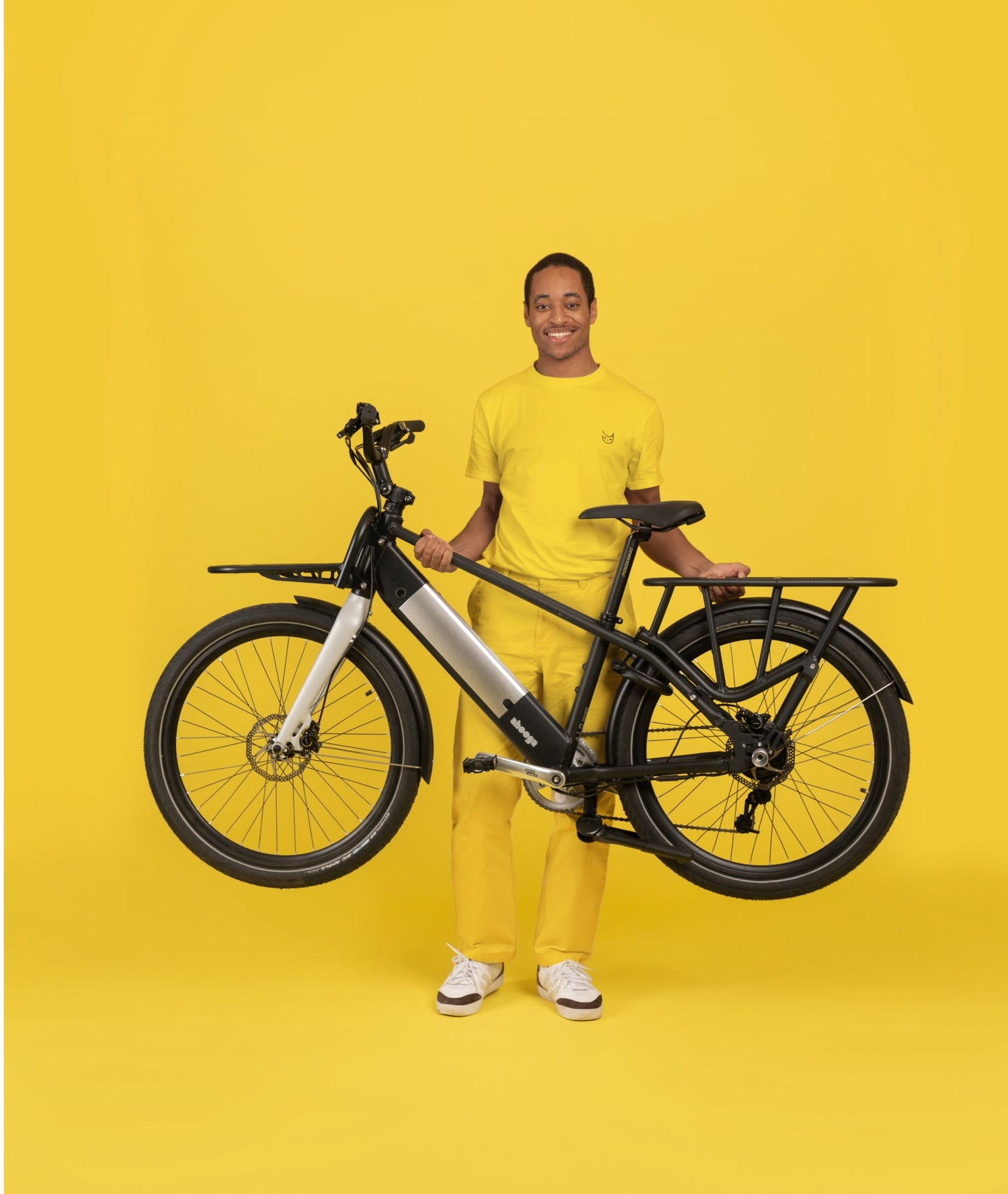 <b>Probably <span class="text-pink-dark">the lightest</span> cargo <span class="whitespace-nowrap">e-bike</span> around</b>